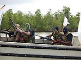 В Нигерии группа боевиков похитила трех нефтяников из Индии В Нигерии группа боевиков похитила трех нефтяников из Индии