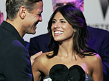 Поцелуй Джорджа Клуни продан на аукционе Каннского фестиваля за $350 тыс. 