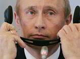 Президент РФ Владимир Путин считает, что звучащая на Западе критика в адрес России по поводу ситуации с демократией и правами человека продиктована, в том числе, стремлением оказать давление на Москву и сделать ее "более податливой" по ряду международных 