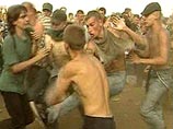 Массовая драка в Ставрополе с участием сотен человек: 1 погиб, есть раненые Массовая драка в Ставрополе с участием сотен человек: 1 погиб, есть раненые