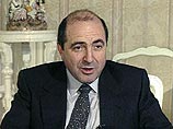 Актер и певец Джон Шнайдер продает дом под Лос-Анджелесом за 2,2 млн долларов Актер и певец Джон Шнайдер продает дом под Лос-Анджелесом за 2,2 млн долларов
