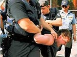 Во время гей-парада в Риге прошел концерт "Мир против гомосексуализма" Во время гей-парада в Риге прошел концерт "Мир против гомосексуализма"