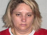 37-летняя Венди Энн Швайкерт была арестована в мае 2006 года, ей было предъявлено обвинение в сексуальном преступлении в отношении малолетнего и непристойных действиях