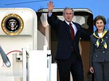 Президент США Джордж Буш во вторник прибыл в Прагу, где, как ожидается, он выступит с критикой в адрес России