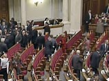 Парламент Украины заседает без депутатов от оппозиции Парламент Украины заседает без депутатов от оппозиции