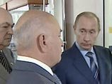 Путин подтвердил: Лужкова на посту мэра Москвы менять пока рано
