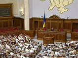Напомним, что в минувшую субботу съезды "Нашей Украины" и БЮТ досрочно прекратили полномочия 169 народных депутатов, при необходимых 151 для прекращения работы Верховной рады