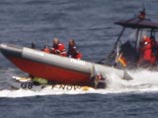 Активисты GreenPeace "атаковали" саммит G8 с моря Активисты GreenPeace "атаковали" саммит G8 с моря