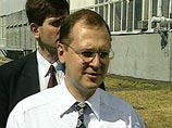 Задержан организатор бизнеса по продаже угнанных люксовых внедорожников в Подмосковье Задержан организатор бизнеса по продаже угнанных люксовых внедорожников в Подмосковье