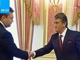 Снесенный легковушкой байкер отделался царапинами (ВИДЕО) Снесенный легковушкой байкер отделался царапинами (ВИДЕО)