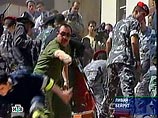Мощный взрыв прогремел в среду вечером в ливанской столице. По сообщению информагентств, взрыв прогремел в западной части города, населенной преимущественно мусульманами Мощный взрыв прогремел в среду вечером в ливанской столице. По сообщению информагентств, взрыв прогремел в западной части города, населенной преимущественно мусульманами