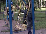 Усыновление сирот в России превратилось в модную пиар-кампанию Усыновление сирот в России превратилось в модную пиар-кампанию