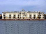 С беспрецедентным размахом отмечает 250-летний юбилей Российская академия художеств С беспрецедентным размахом отмечает 250-летний юбилей Российская академия художеств