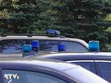 "Единороссы" после показательного снятия "мигалок" тайно вновь прикрутили их на машины