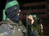 Все арестованные или плененные члены движения "Фатх", включая старших командиров, амнистированы и будут освобождены. С таким заявлением, как передает NEWSru Israel, выступил пресс-секретарь группировки "Хамас"