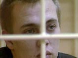 Искалеченный в армии рядовой Сычев отказывается от тренировок на протезах. Он подавлен и замкнут Искалеченный в армии рядовой Сычев отказывается от тренировок на протезах. Он подавлен и замкнут