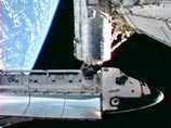 Американский шаттл Atlantis отстыковался от МКС и отправился к Земле