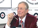 Поэт Евгений Евтушенко стал почетным гражданином столицы Карелии Поэт Евгений Евтушенко стал почетным гражданином столицы Карелии