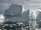 Айсберги, естественные "экологические фабрики", создают вокруг себя особую биологическую зону усиленного поглощения углекислоты. К такому выводу пришли американские ученые после изучения дрейфующих ледяных гор в море Уэдделла у берегов Западной Антарктиды