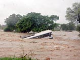 На юг Индии обрушился мощный циклон - более 45 погибших