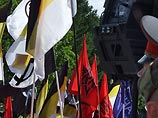 Организаторов ростовского "Марша несогласных" обвиняют в плевках, матерной ругани и угрозах милиции   