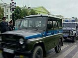 Скандальную стройку в Большом Козихинском переулке забросали дымовыми шашками. Работы приостановлены Скандальную стройку в Большом Козихинском переулке забросали дымовыми шашками. Работы приостановлены