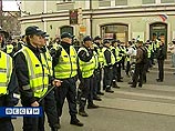 В Эстонии вынесены приговоры троим участникам апрельских беспорядков. 700 признаны невиновными
В Эстонии вынесены приговоры троим участникам апрельских беспорядков. 700 признаны невиновными