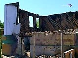 Жители расположенной на территории Чечни станицы Бороздиновская перебрались в Дагестан после того, как 4 июня 2005 года в их станице была проведена "зачистка". Четыре дома были разрушены и сожжены, 1 человек убит, 11 пропали без вести