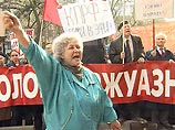 Коммунисты незаметно для госканалов помитинговали у Останкино против цензуры
Коммунисты незаметно для госканалов помитинговали у Останкино против цензуры