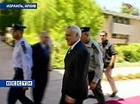 Президент Израиля Кацав уходит в отставку. "Изнасилованная" им сотрудница делится пикантными подробностями