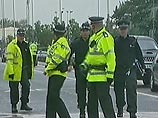 Британская полиция в поисках террористов проводит обыски в домах близ Глазго Британская полиция в поисках террористов проводит обыски в домах близ Глазго