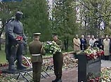 Суд отказал миллиардеру Усманову: он не получит в собственность две комнаты площадью 19 кв. м Суд отказал миллиардеру Усманову: он не получит в собственность две комнаты площадью 19 кв. м