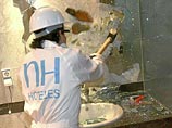 Агрессивный "маркетинг": мадридский отель отдали на разрушение 40 испанцам, страдающим от стресса Агрессивный "маркетинг": мадридский отель отдали на разрушение 40 испанцам, страдающим от стресса