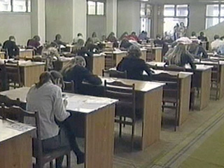 Глава Минобрнауки опроверг информацию о полномасштабных проблемах с выдачей сертификатов ЕГЭ Глава Минобрнауки опроверг информацию о полномасштабных проблемах с выдачей сертификатов ЕГЭ