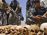 В Афганистане на территории бывшей советской военной базы на северной окраине Кабула обнаружена подземная тюрьма, в которой похоронены сотни узников, сообщил генерал уголовной полиции Кабула Алишах Пакиавал