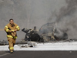 В Мексике самолет протаранил автомобили: 9 погибших