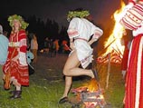 Главный миссионер Архангельской епархии РПЦ против проведения "языческих игрищ" в музее Главный миссионер Архангельской епархии РПЦ против проведения "языческих игрищ" в музее