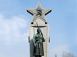 МИД России заявил послу Чехии в Москве Мирославу Костелке решительный протест в связи с осквернением могил советских воинов на Ольшанском мемориальном кладбище в Праге.