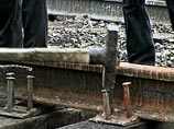 Вторая железнодорожная авария в России: с рельсов сошли 15 вагонов с углем Вторая железнодорожная авария в России: с рельсов сошли 15 вагонов с углем