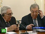 Путин принял Примакова и Киссинджера: американцы уезжают с "очень теплым чувством" Путин принял Примакова и Киссинджера: американцы уезжают с "очень теплым чувством"