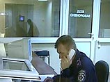 Чудо разворота на ВИДЕО: перегородивший улицу Fiat блокировал машины, байкеров и процессию со священником Чудо разворота на ВИДЕО: перегородивший улицу Fiat блокировал машины, байкеров и процессию со священником