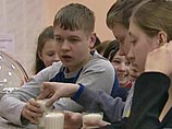 Градоначальник считает, что разнообразие блюд в школьных столовых накануне красных дней календаря станет "элементом воспитания у детей патриотизма и пробудит внимание к государственным датам" Градоначальник считает, что разнообразие блюд в школьных столовых накануне красных дней календаря станет "элементом воспитания у детей патриотизма и пробудит внимание к государственным датам"