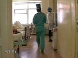 Медики обнаружили у пострадавшего перелом носа, сотрясение мозга и перелом гортани, после чего экстренно госпитализировали его в хирургическое отделение. Медики обнаружили у пострадавшего перелом носа, сотрясение мозга и перелом гортани, после чего экстренно госпитализировали его в хирургическое отделение.