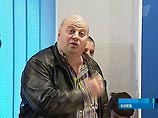 Бывший соратник Тимошенко шантажирует ее и угрожает "выслать" в Великобританию Бывший соратник Тимошенко шантажирует ее и угрожает "выслать" в Великобританию