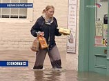 Власти Британии спасают от затопления подстанцию, которая при аварии может лишить света и воды 250 тысяч человек Власти Британии спасают от затопления подстанцию, которая при аварии может лишить света и воды 250 тысяч человек