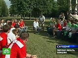 Путин "зарядил" молодежь на выборы: Лондону надо "поменять мозги"
Путин "зарядил" молодежь на выборы: Лондону надо "поменять мозги"