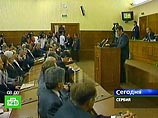 Сербия рассматривает Косово как составную часть своей территории и предлагает ей широкую автономию Сербия рассматривает Косово как составную часть своей территории и предлагает ей широкую автономию