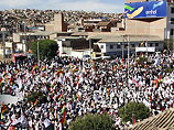 Пять дней назад около миллиона жителей Ла-Паса выступили обратным требованием &#8211; оставить правительство в их городе