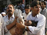Новые столкновения возле красной мечети в Пакистане: 12 убитых, 40 раненых