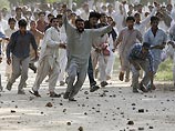 Новые столкновения возле красной мечети в Пакистане: 13 убитых, 40 раненых